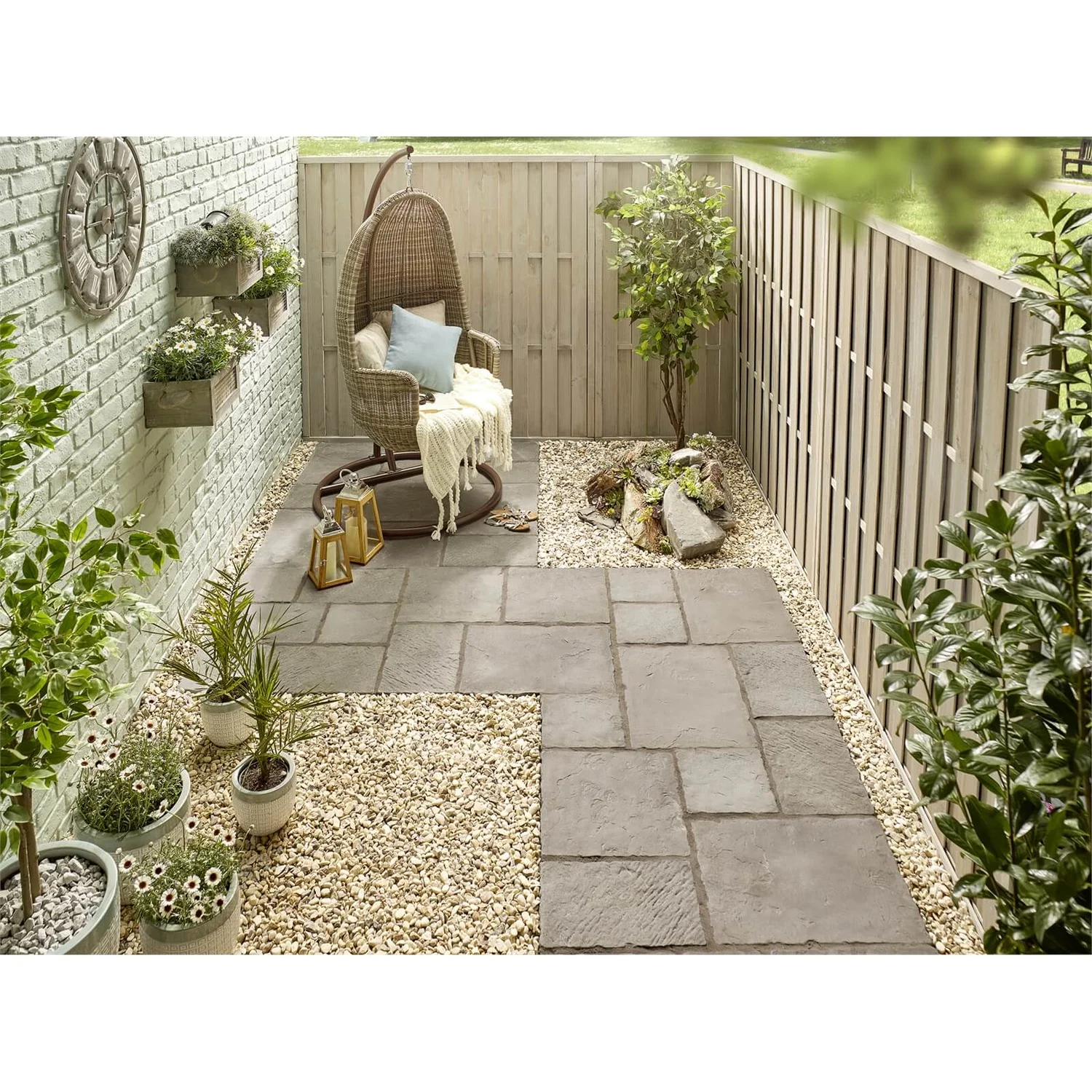 Belfrey Paving 300 X 300mm Graphite - 56 Slabs (Full Pack) 2 Belfrey Paving 300 X 300mm Graphite - 56 Slabs (Full Pack) - Image 2