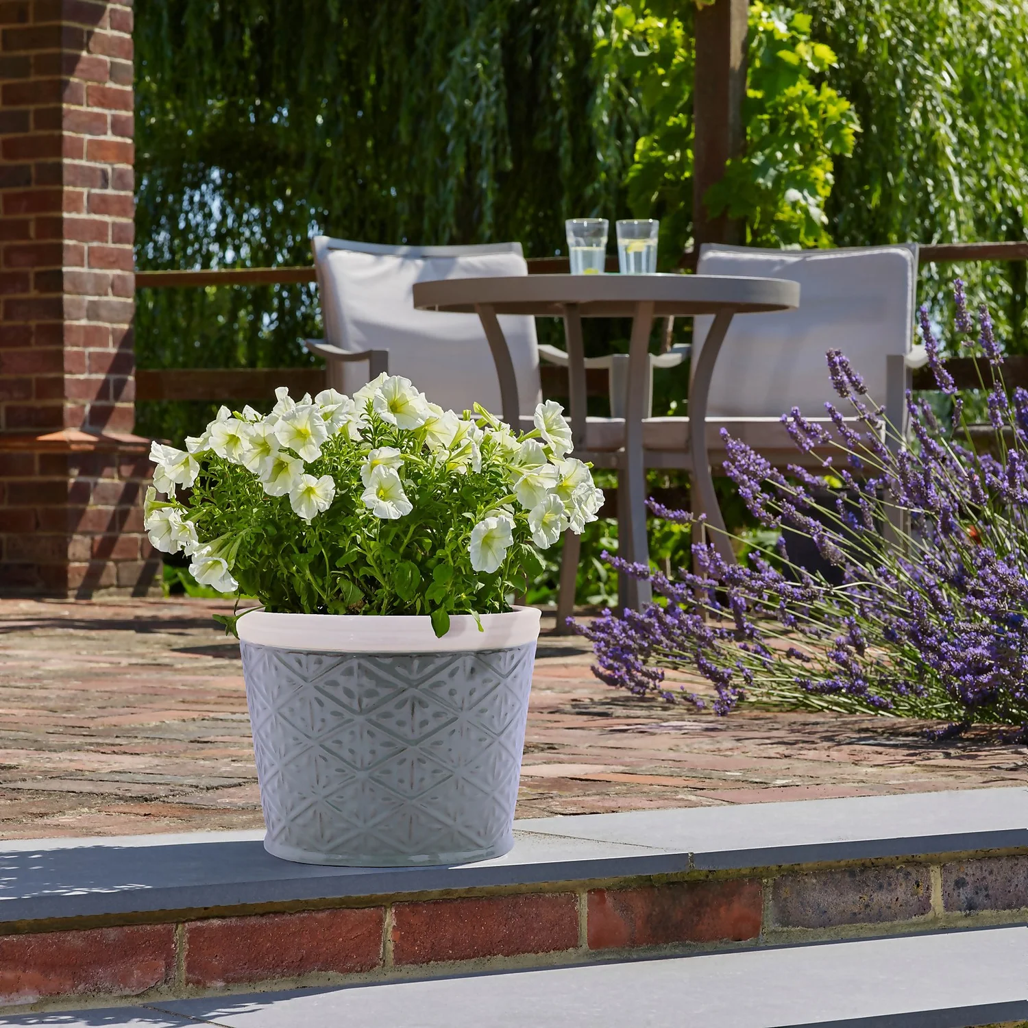 Country Living Heritage 2 Tone Denim Cone Pot - 20cm 2 Country Living Heritage 2 Tone Denim Cone Pot - 20cm - Image 2