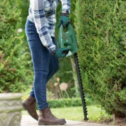 Bosch EasyHedgeCut 45-16 Hedge Trimmer -Deals A Sunlit Garden Store 13496927 1674931200110936