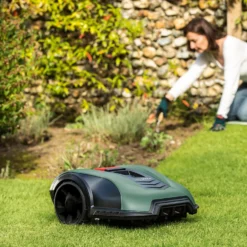 Bosch 18V Indego M 700 Robotic Lawn Mower - 19cm -Deals A Sunlit Garden Store 13798700 5084958617246713
