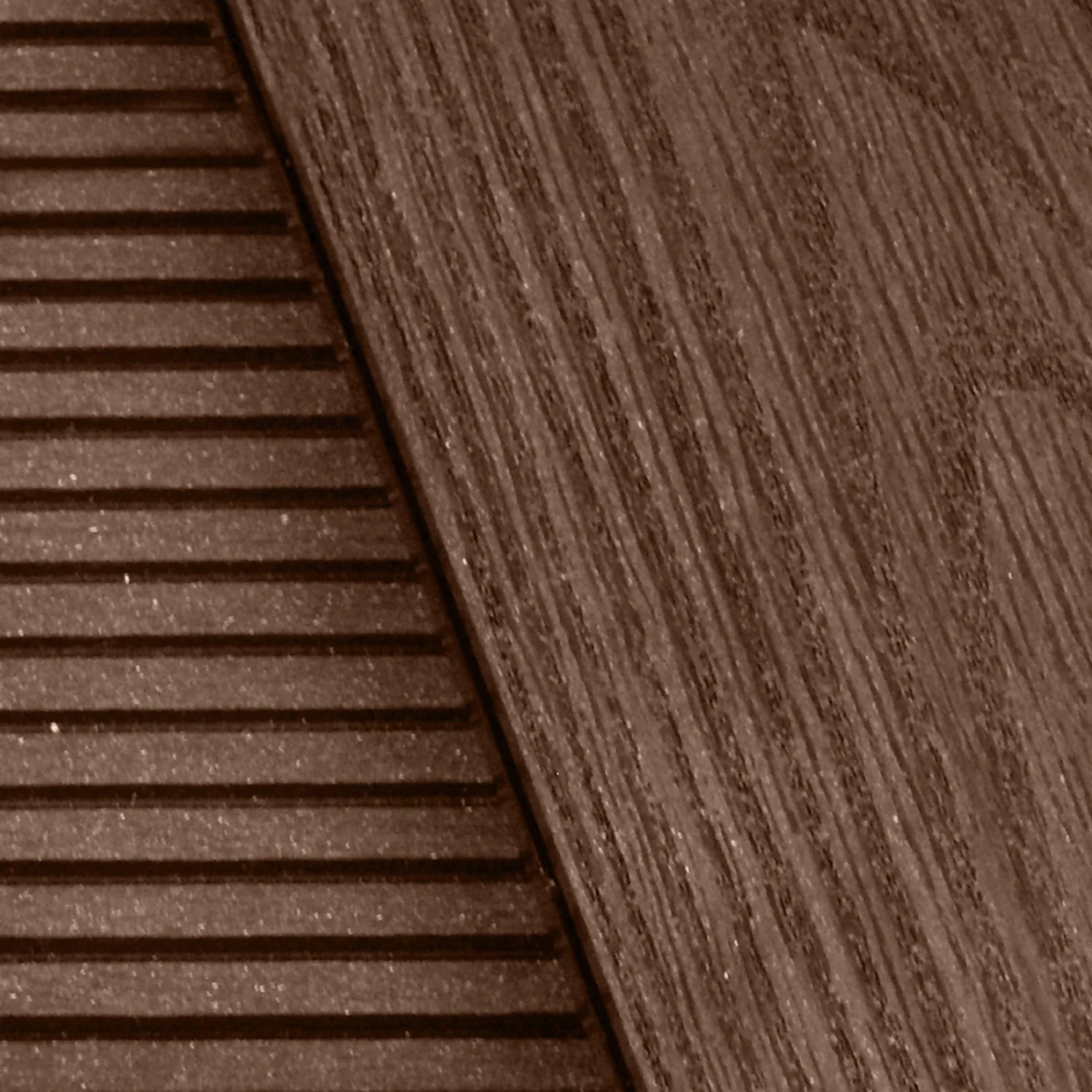 Victoria Composite Decking Castle Groove 20 Pack Redwood - 10.08 M2 4 Victoria Composite Decking Castle Groove 20 Pack Redwood - 10.08 M2 - Image 4